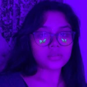 Meet your Posher, Alexis